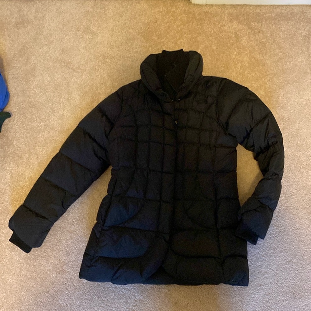 The North Face Women's Black Puffer Jacket